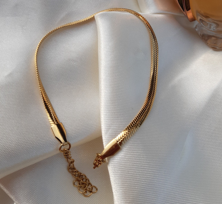 ستبند زنانه استیل ماری طلایی مشابه طلایی