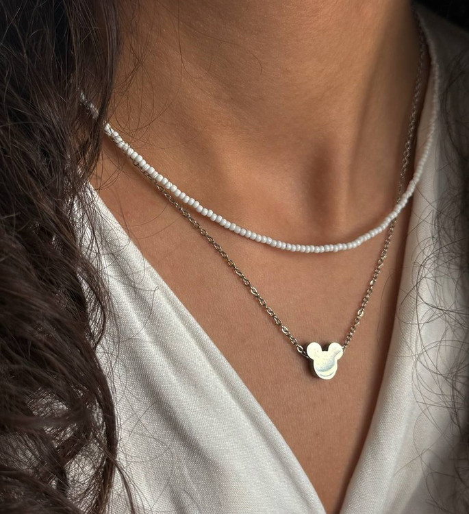 گردنبند زنانه سفید با پلاک میکی موس