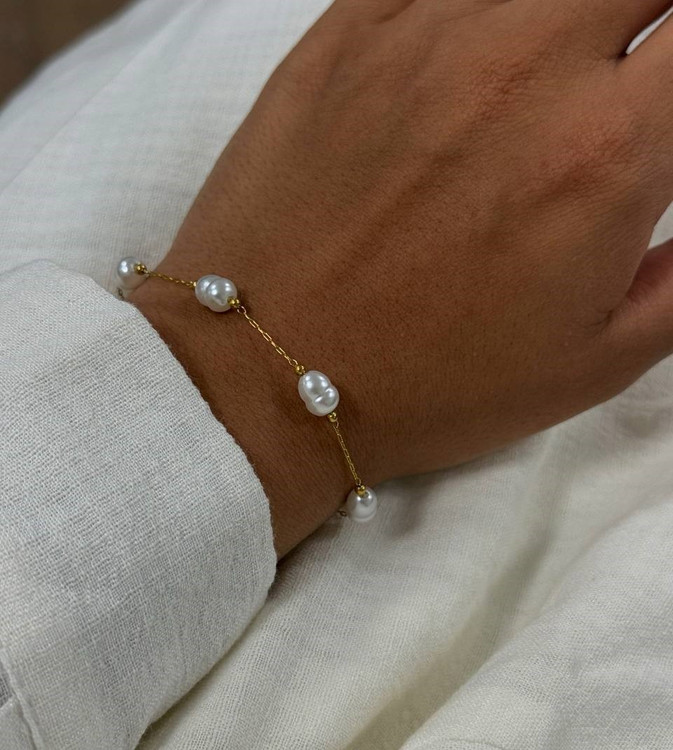 دستبند زنانه طرح مروارید پرورشی با زنجیر استیل