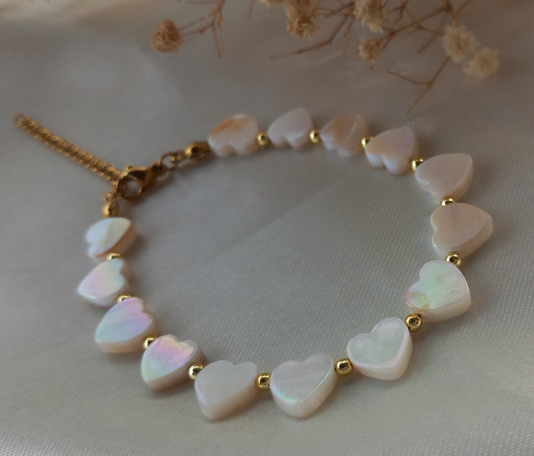 دستبند صدف قلبی