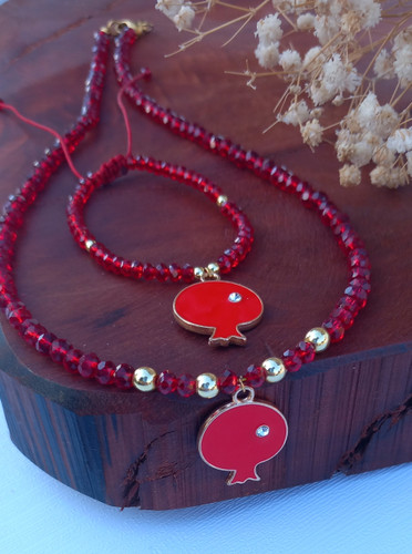 گردنبند یلدایی انار