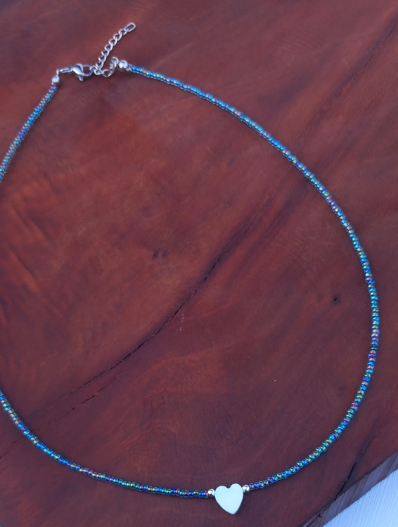 گردنبد زنانه منجوقی و صدفی