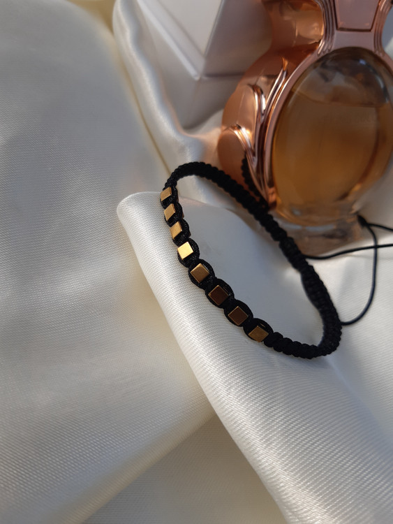 دستبند بافت اسپرت مشکی