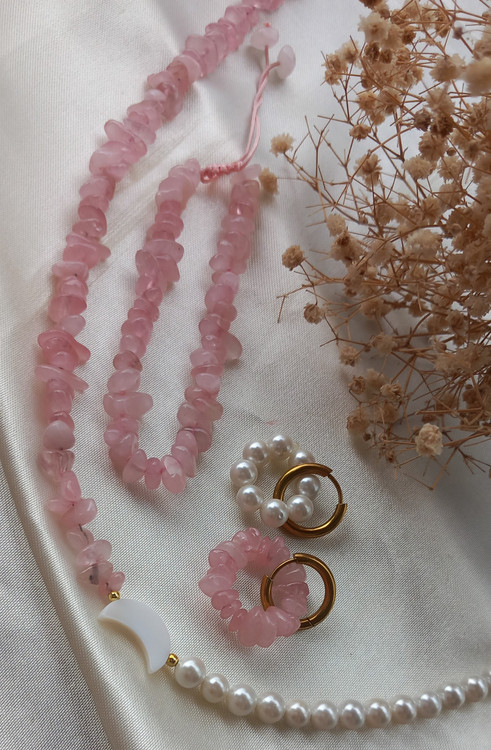 گوشواره مرواریدی و رزکوارتز