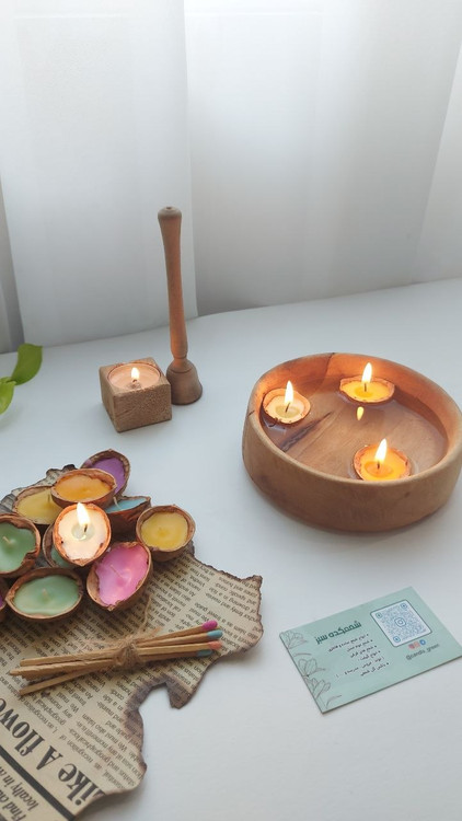 شمع طبیعی پوست گردو مدل رو آبی