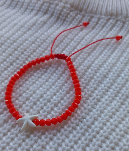 دستبند یلدایی قرمز