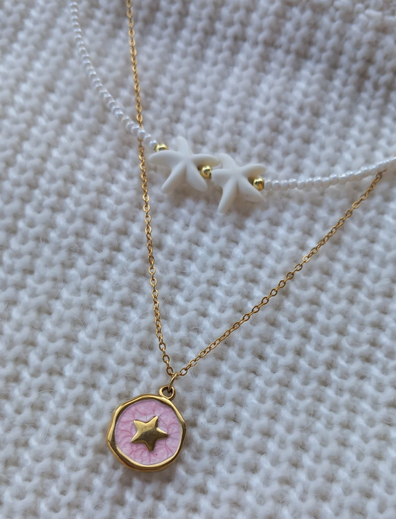 گردنبند ستاره ای سفید