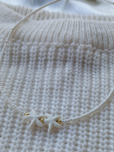 گردنبند زنانه ستاره دریایی سفید