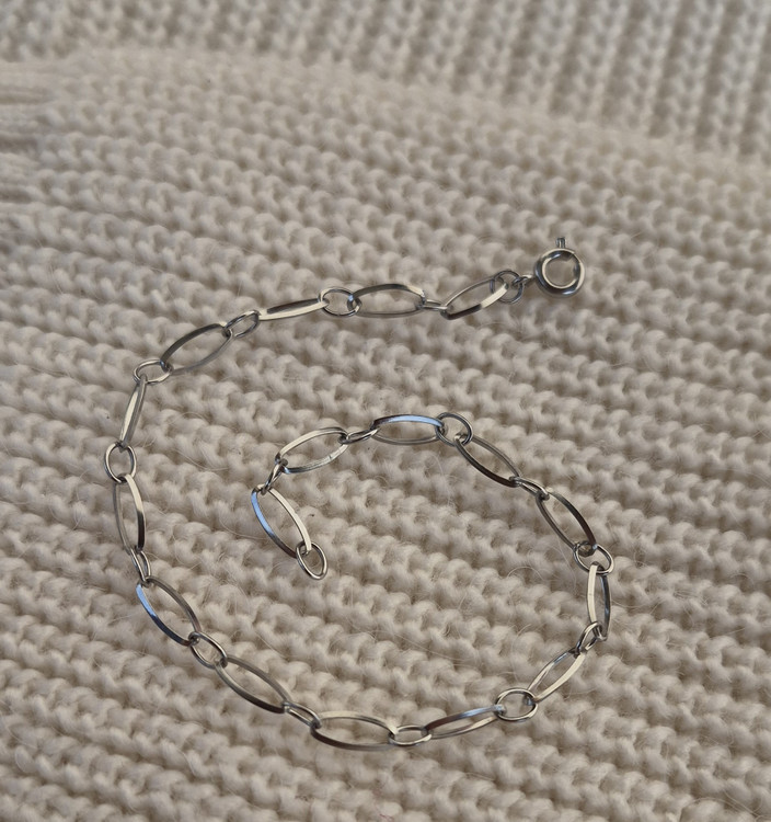 دستبند زنانه استیل نقرهای