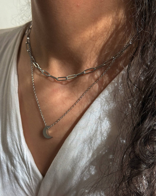 گردنبند ماه زنانه