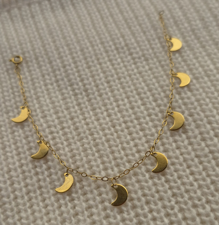 دستبند پولکی ماه