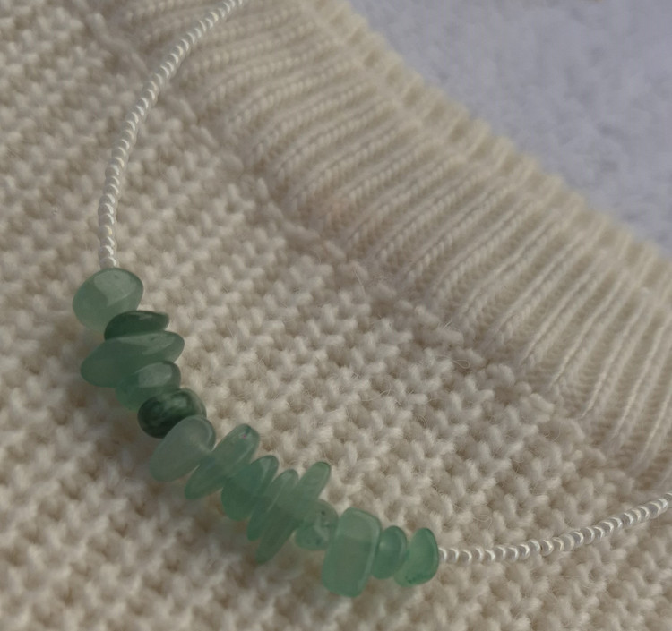 گردنبند زنانه سنگ طبیعی اونتورین