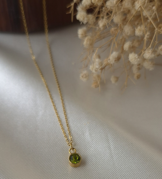 گردنبند استیل طلایی رنگی