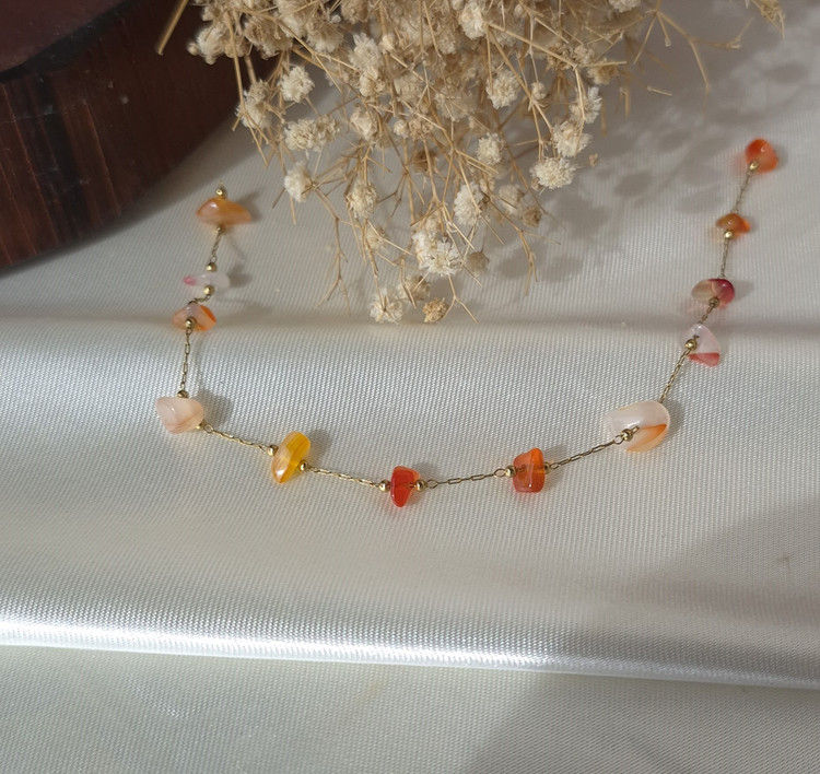 دستبند زنانه ددفرمه عقیق طبیعی