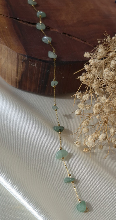 دستبند زنانه اونتورین با زنجیر استیل طلایی