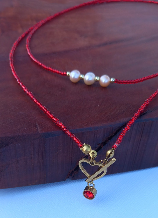 گردنبند زنانه قرمز با قفل t مدل قلبی