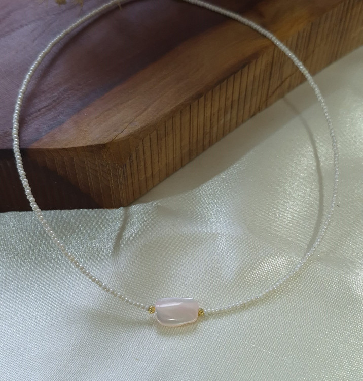 گردنبند زنانه صدف صورتی