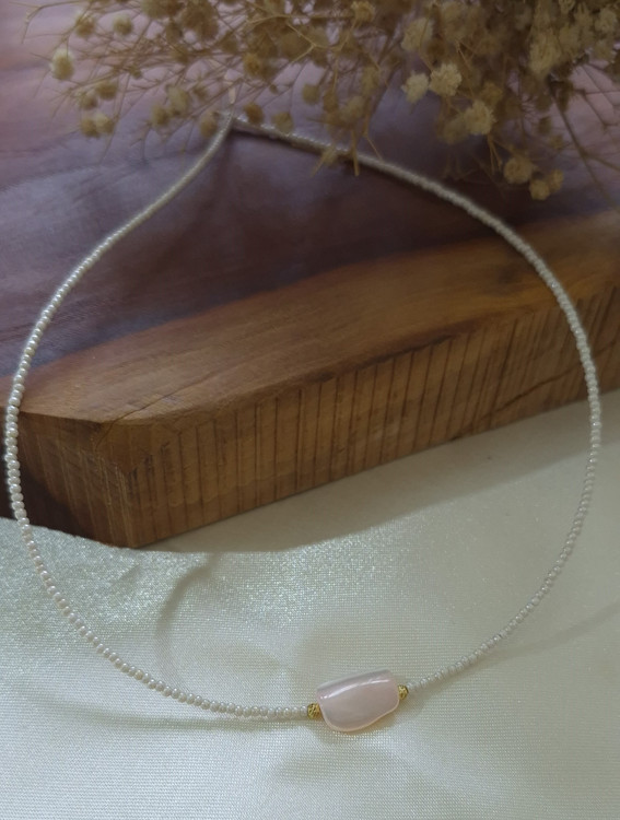 گردنبند منجوقی سفید