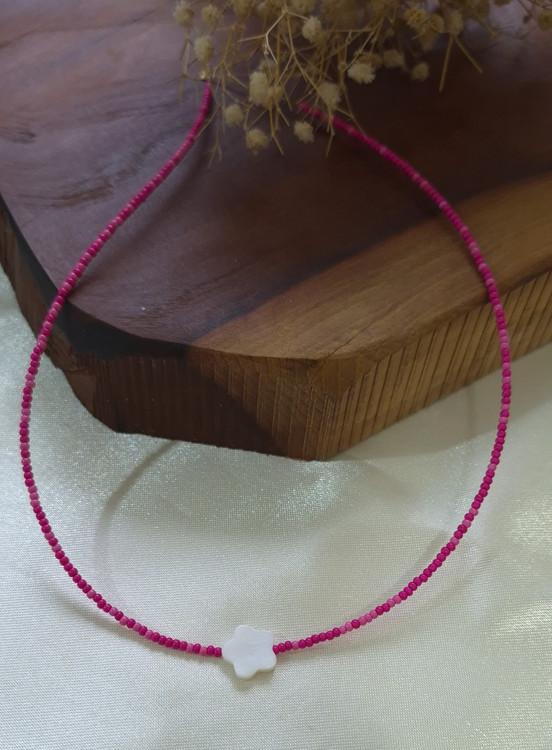 گردنبند زنانه منجوقی صورتی