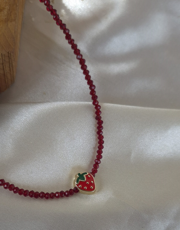 گردنبند دخترانه توت فرنگی